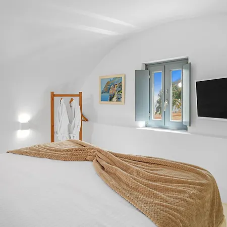 Phaos At Cellaria Estate * Вличада