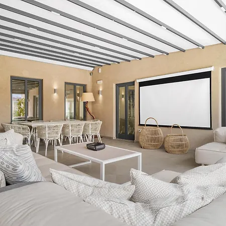 Villa Phaos At Cellaria Estate