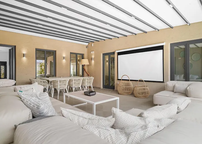 Villa Phaos At Cellaria Estate