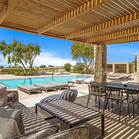 Phaos At Cellaria Estate Villa *