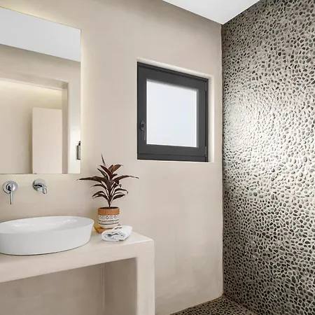 Phaos At Cellaria Estate Villa