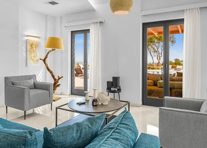 Villa Phaos At Cellaria Estate