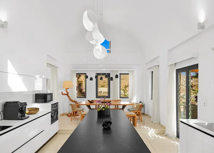 Phaos At Cellaria Estate Vlychada