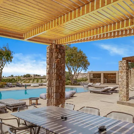 Phaos Cellaria Estate