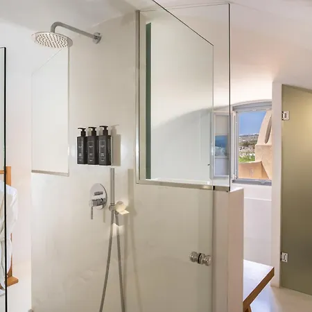 Phaos Cellaria Estate