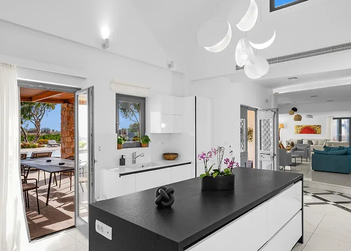 Villa Phaos At Cellaria Estate Vliháda