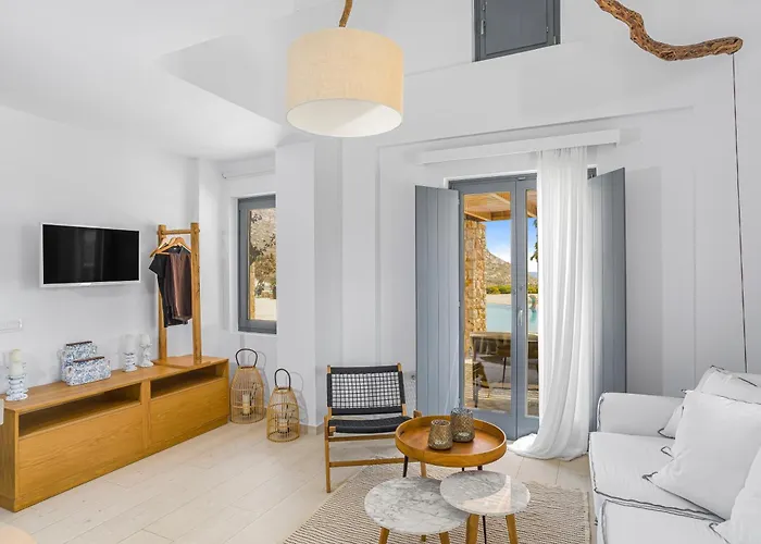 Villa Phaos At Cellaria Estate Vliháda