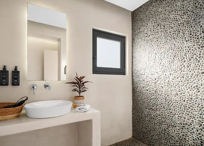 Phaos At Cellaria Estate Villa