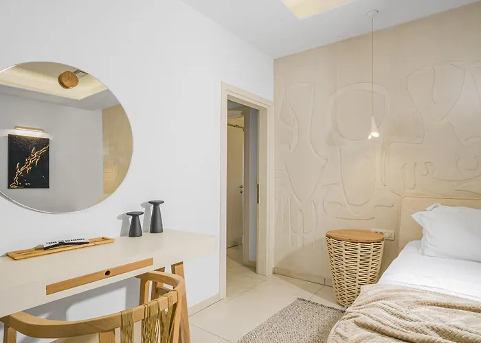 Phaos At Cellaria Estate Villa *